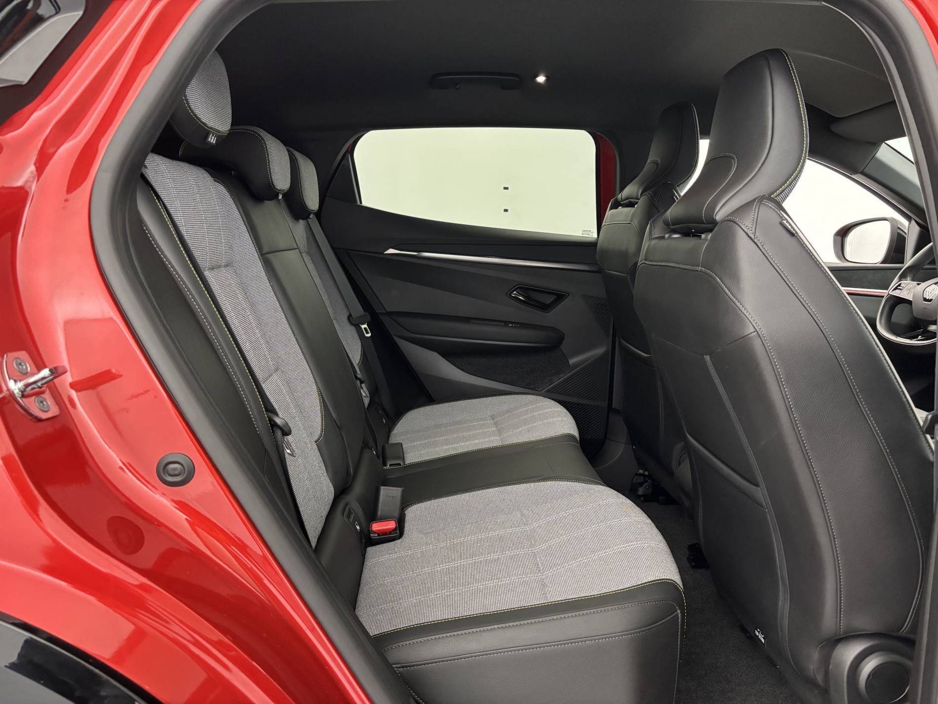 Vente en ligne Renault Megane E-Tech  EV60 220 ch super charge au prix de 22 980 €