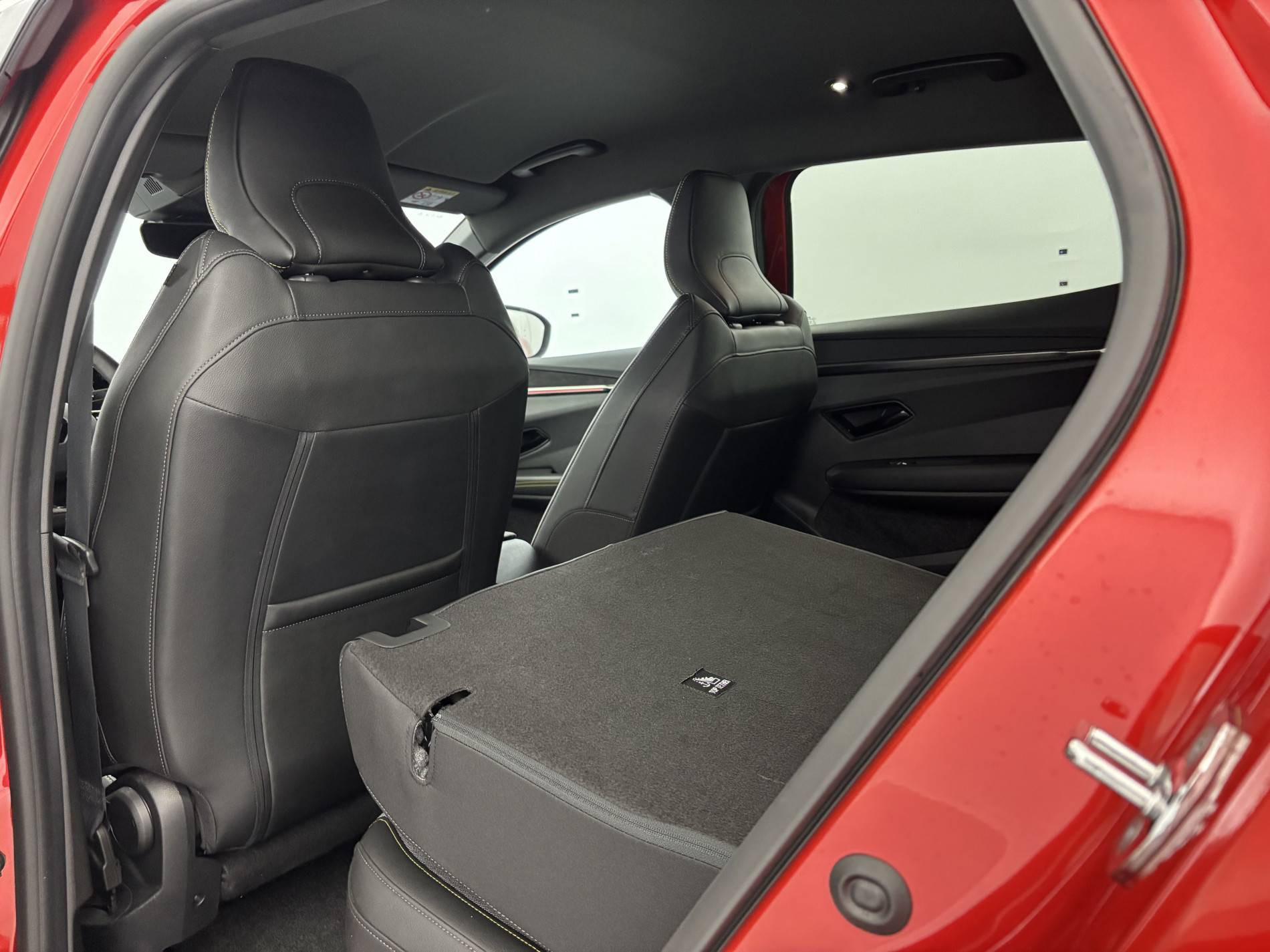 Vente en ligne Renault Megane E-Tech  EV60 220 ch super charge au prix de 22 980 €