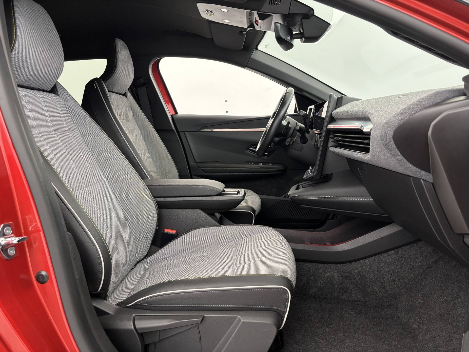 Vente en ligne Renault Megane E-Tech  EV60 220 ch super charge au prix de 22 980 €