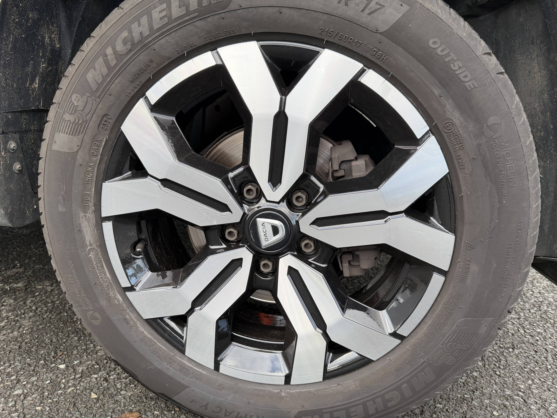 Vente en ligne Dacia Duster  TCe 150 FAP 4x2 EDC au prix de 19 990 €