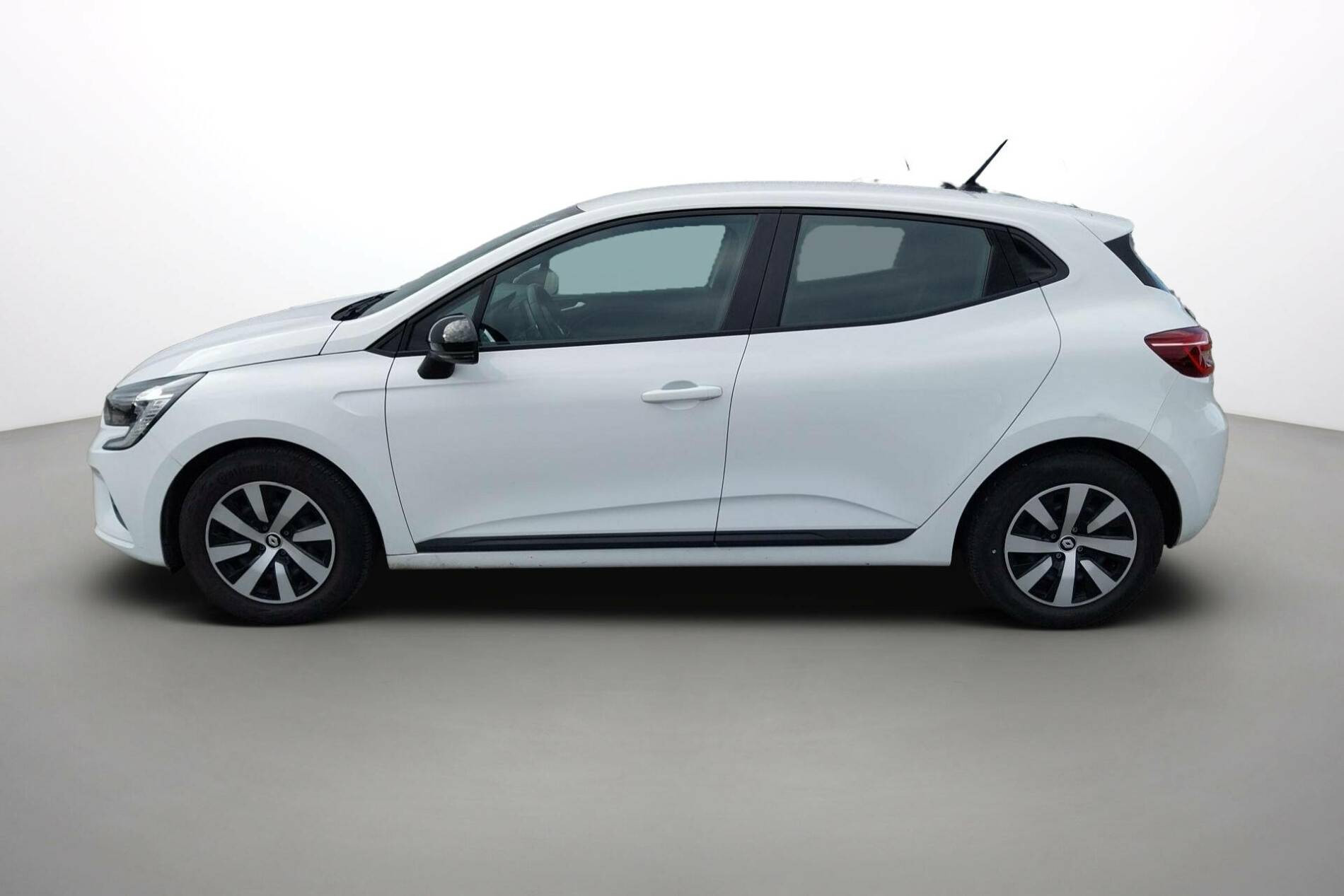 Vente en ligne Renault Clio 5 Clio TCe 90 au prix de 13 790 €