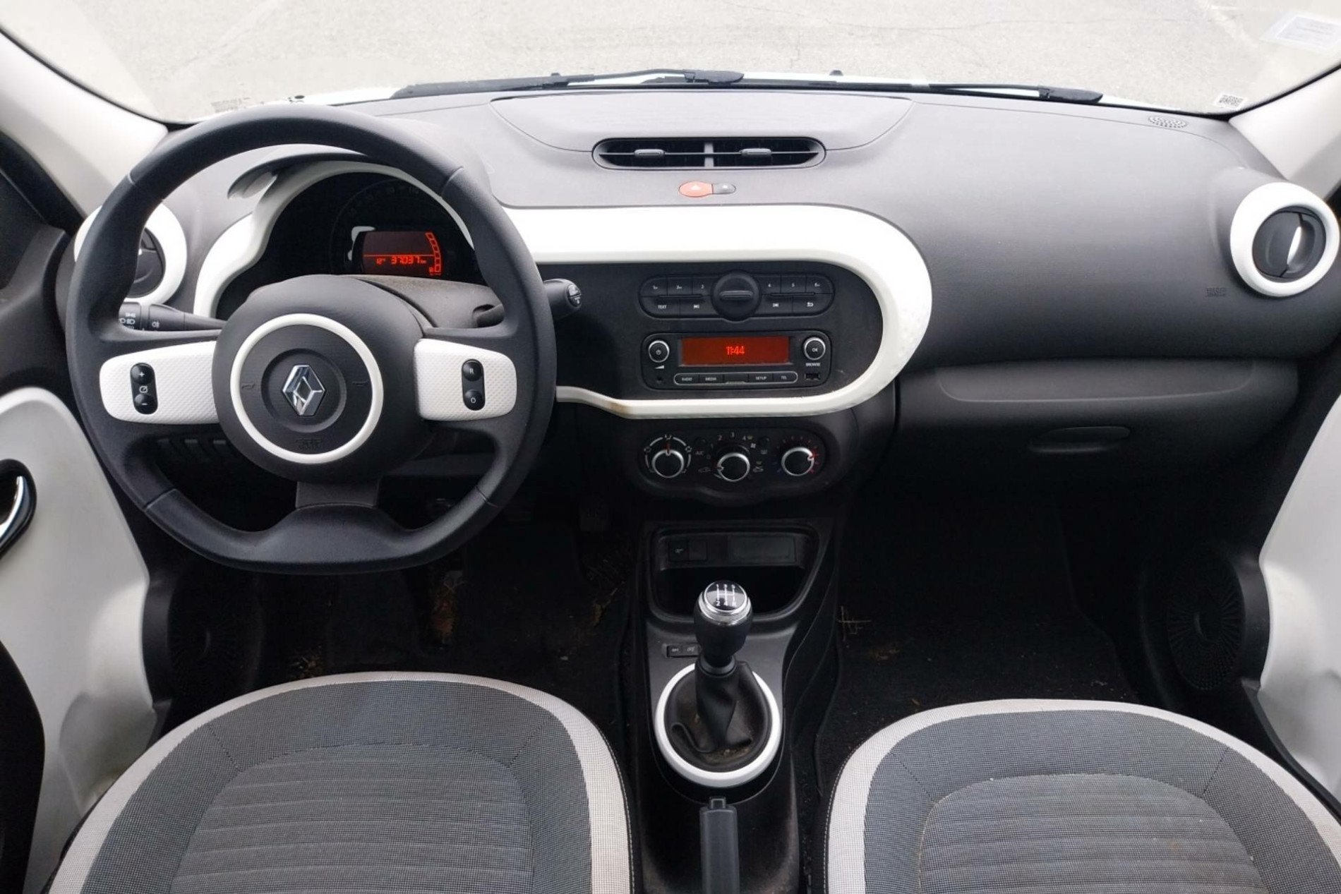 Vente en ligne Renault Twingo 3  SCe 65 au prix de 10 990 €