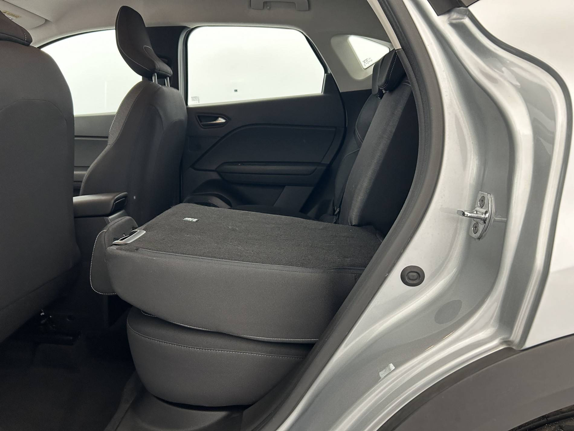 Vente en ligne Renault Captur  TCe 100 GPL - 21 au prix de 14 890 €