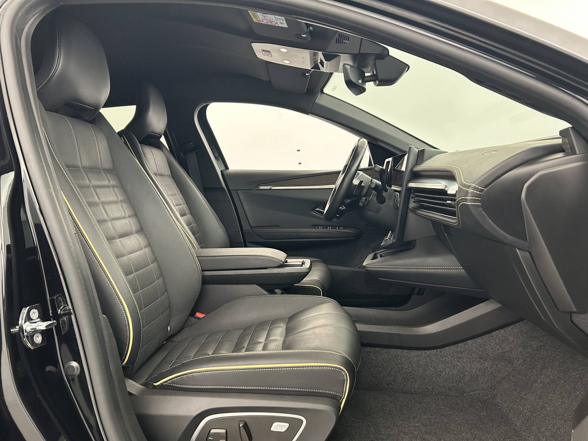 Vente en ligne Renault Megane E-Tech  EV60 220 ch super charge au prix de 23 490 €