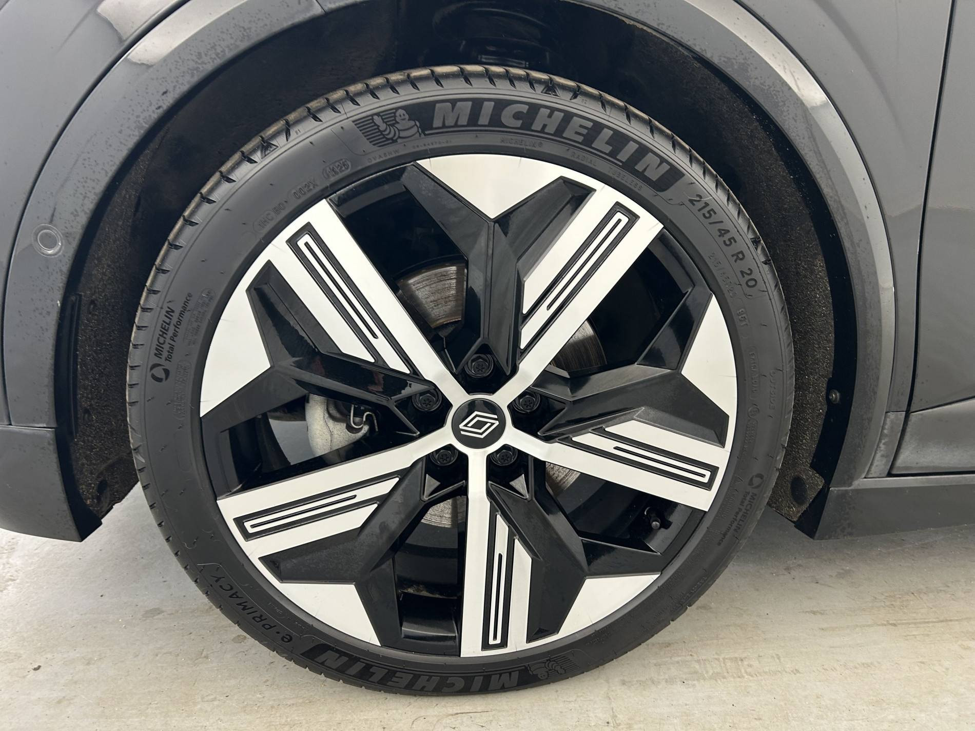 Vente en ligne Renault Megane E-Tech  EV60 220 ch super charge au prix de 23 490 €