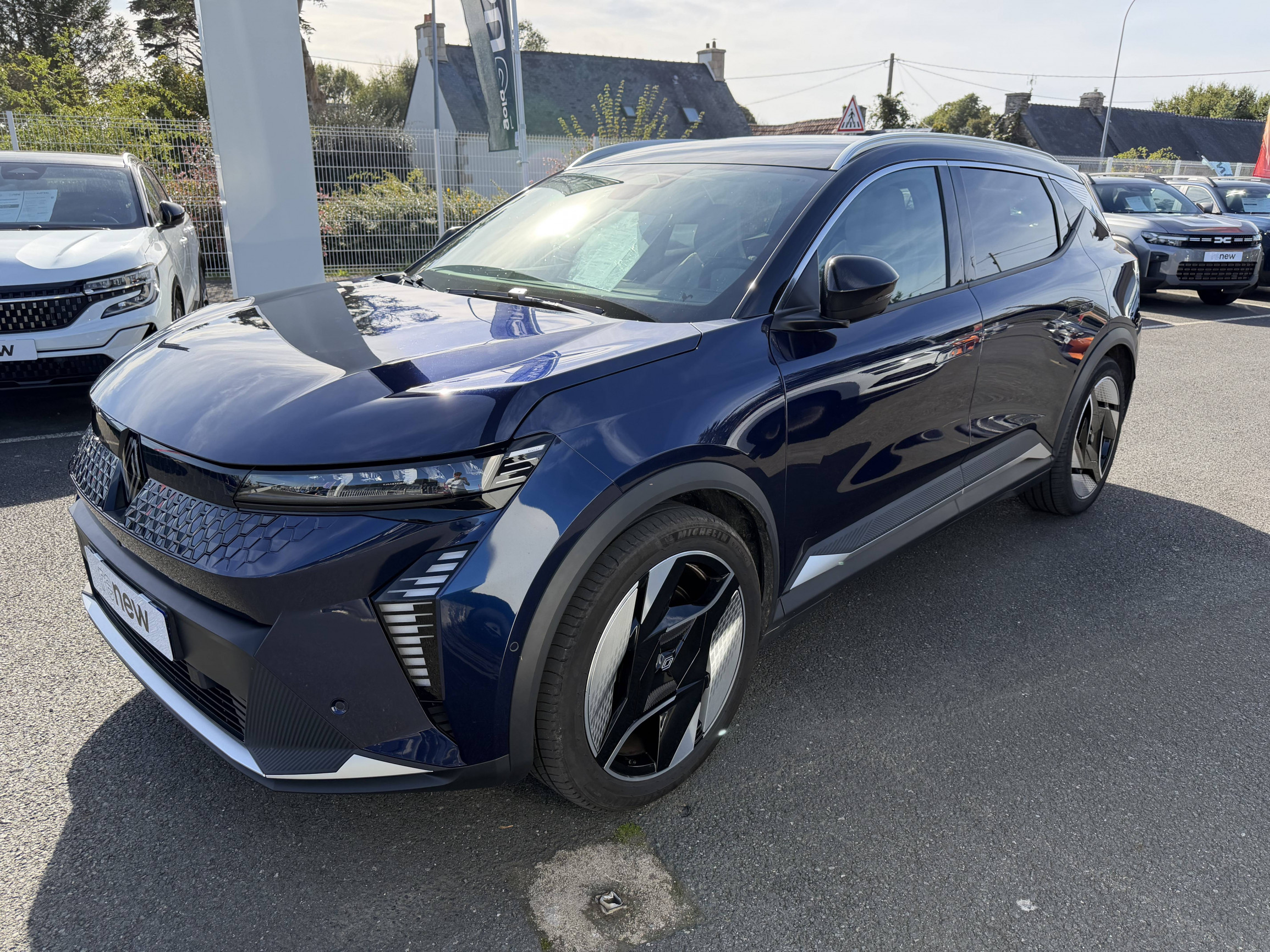 Vente en ligne Renault Scenic E-Tech  220 ch grande autonomie au prix de 49 790 €