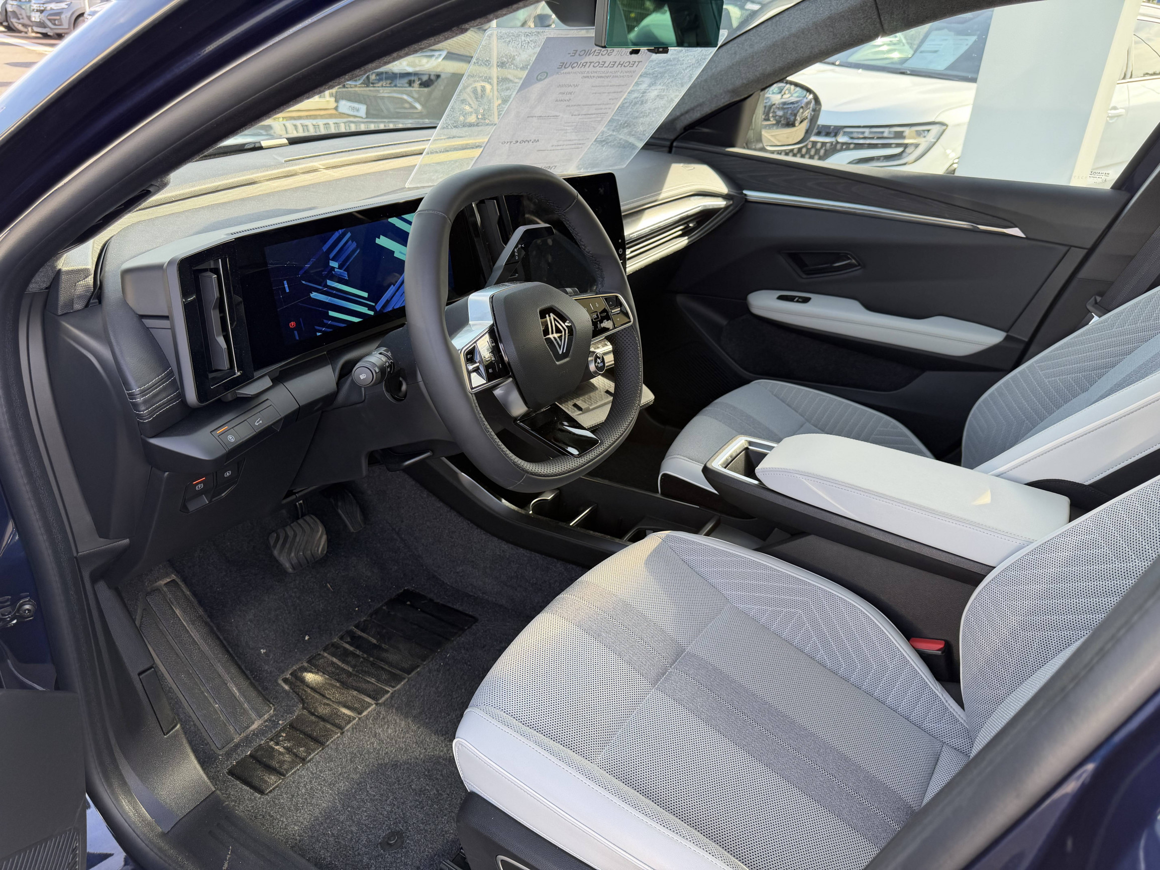 Vente en ligne Renault Scenic E-Tech  220 ch grande autonomie au prix de 44 490 €