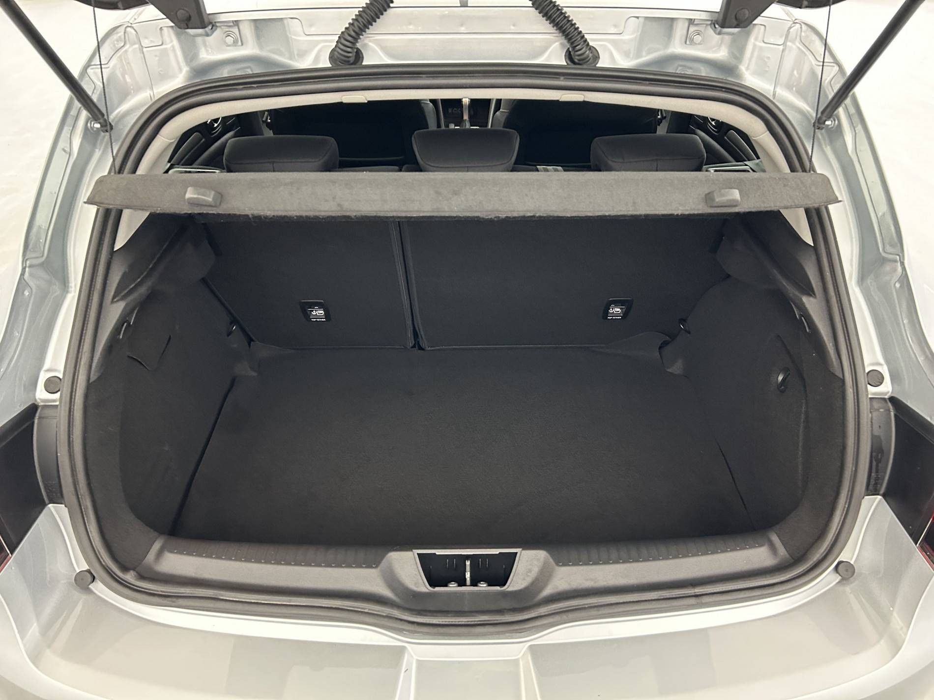 Vente en ligne Renault Megane 4 Mégane IV Berline Blue dCi 115 EDC - 21B au prix de 17 690 €