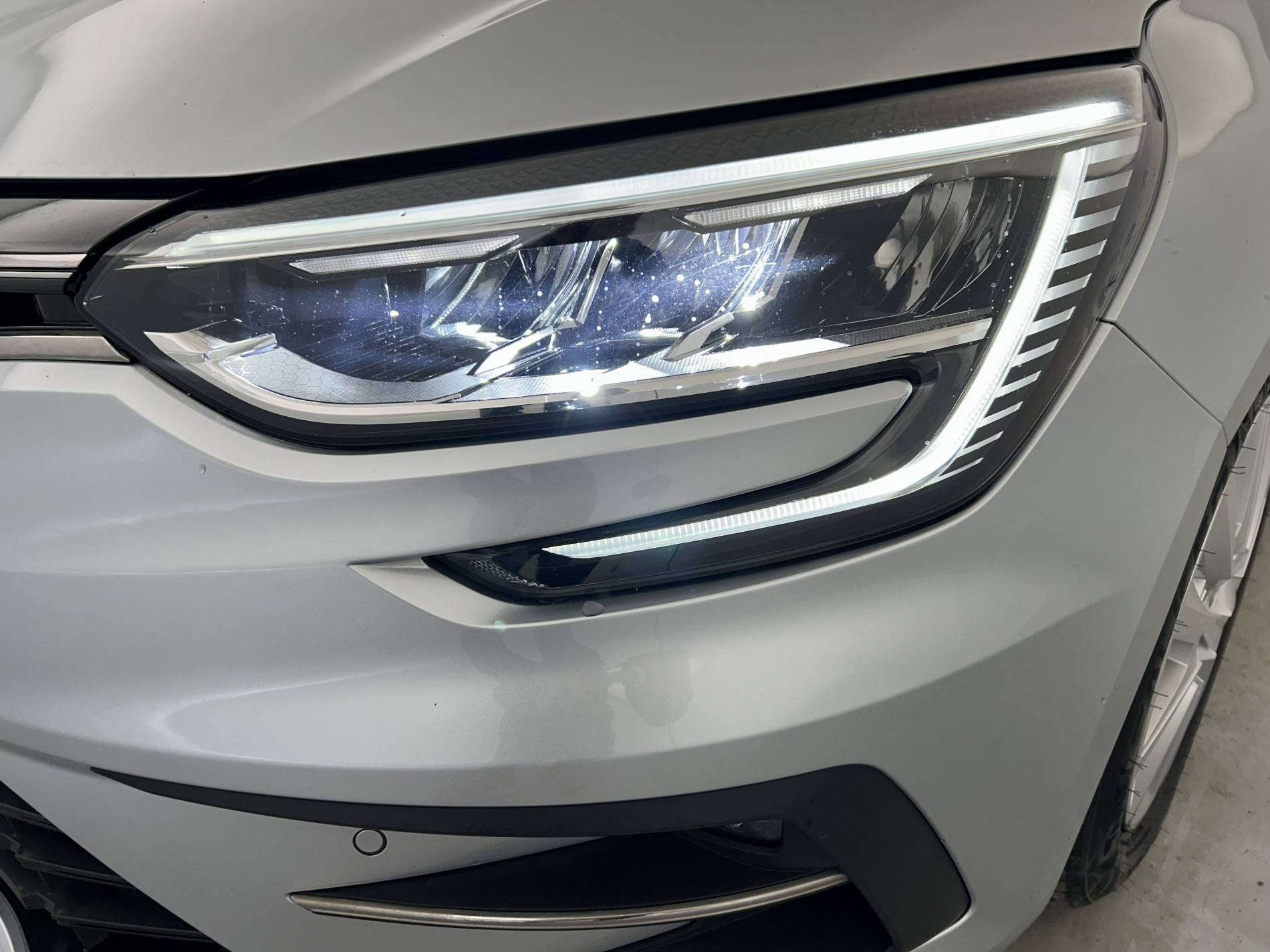 Vente en ligne Renault Megane 4 Mégane IV Berline Blue dCi 115 EDC - 21B au prix de 17 690 €