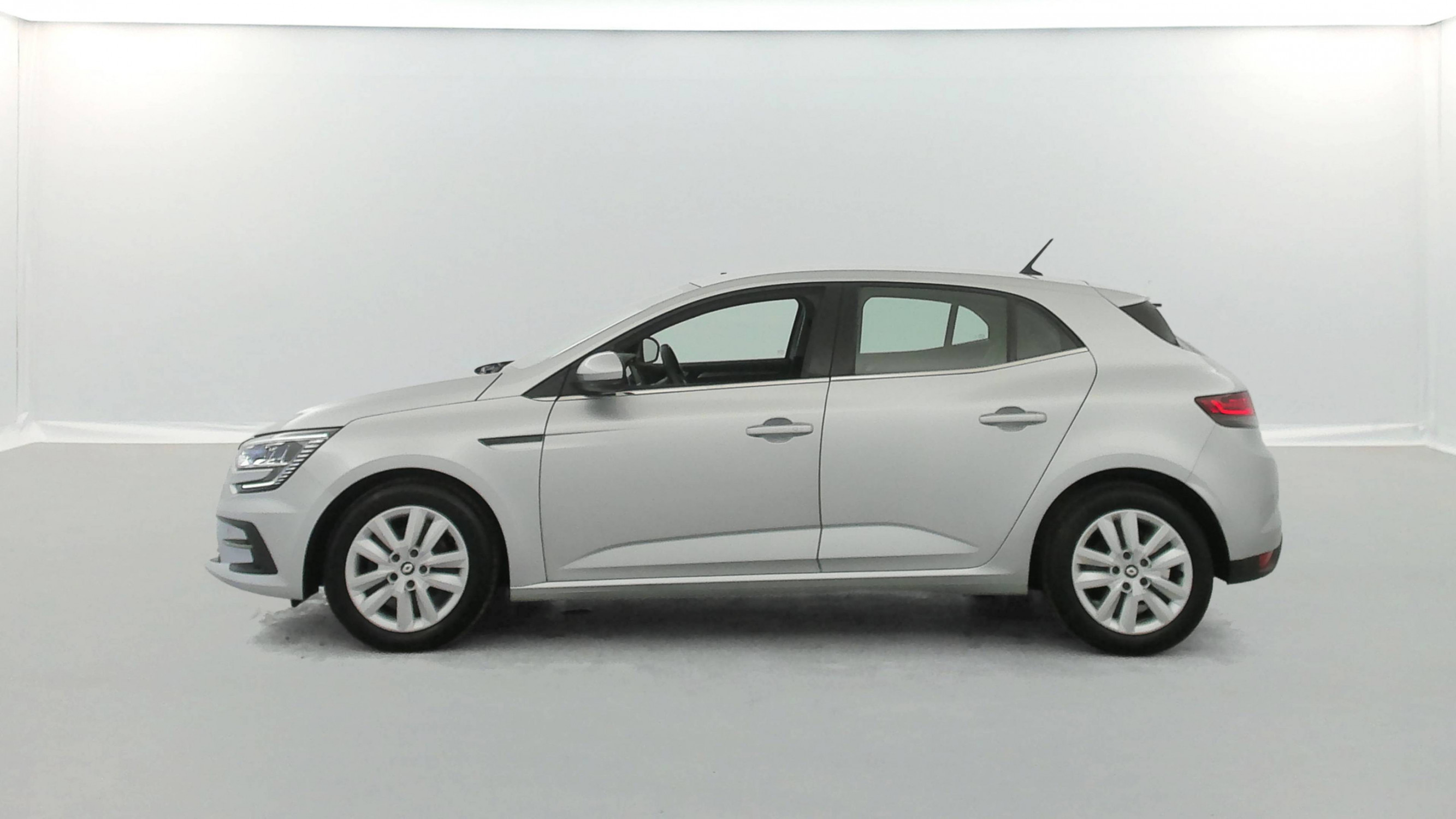 Vente en ligne Renault Megane 4 Mégane IV Berline Blue dCi 115 EDC - 21B au prix de 17 690 €