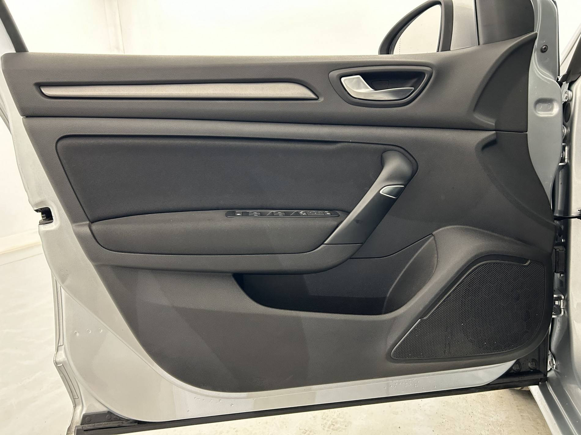 Vente en ligne Renault Megane 4 Mégane IV Berline Blue dCi 115 EDC - 21B au prix de 17 690 €