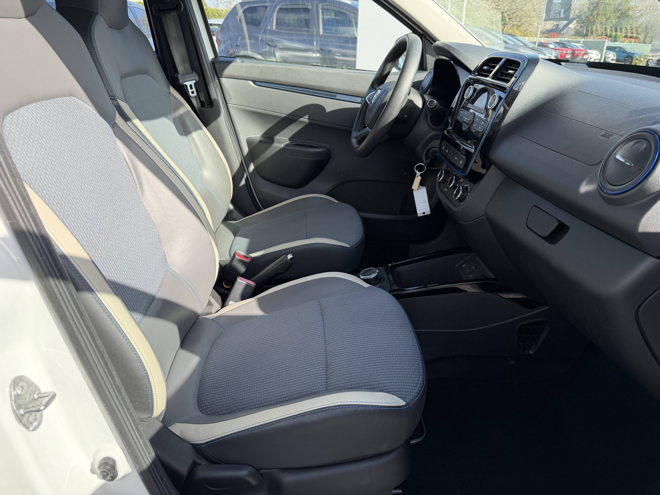 Vente en ligne Dacia Spring  Achat Intégral au prix de 9 990 €