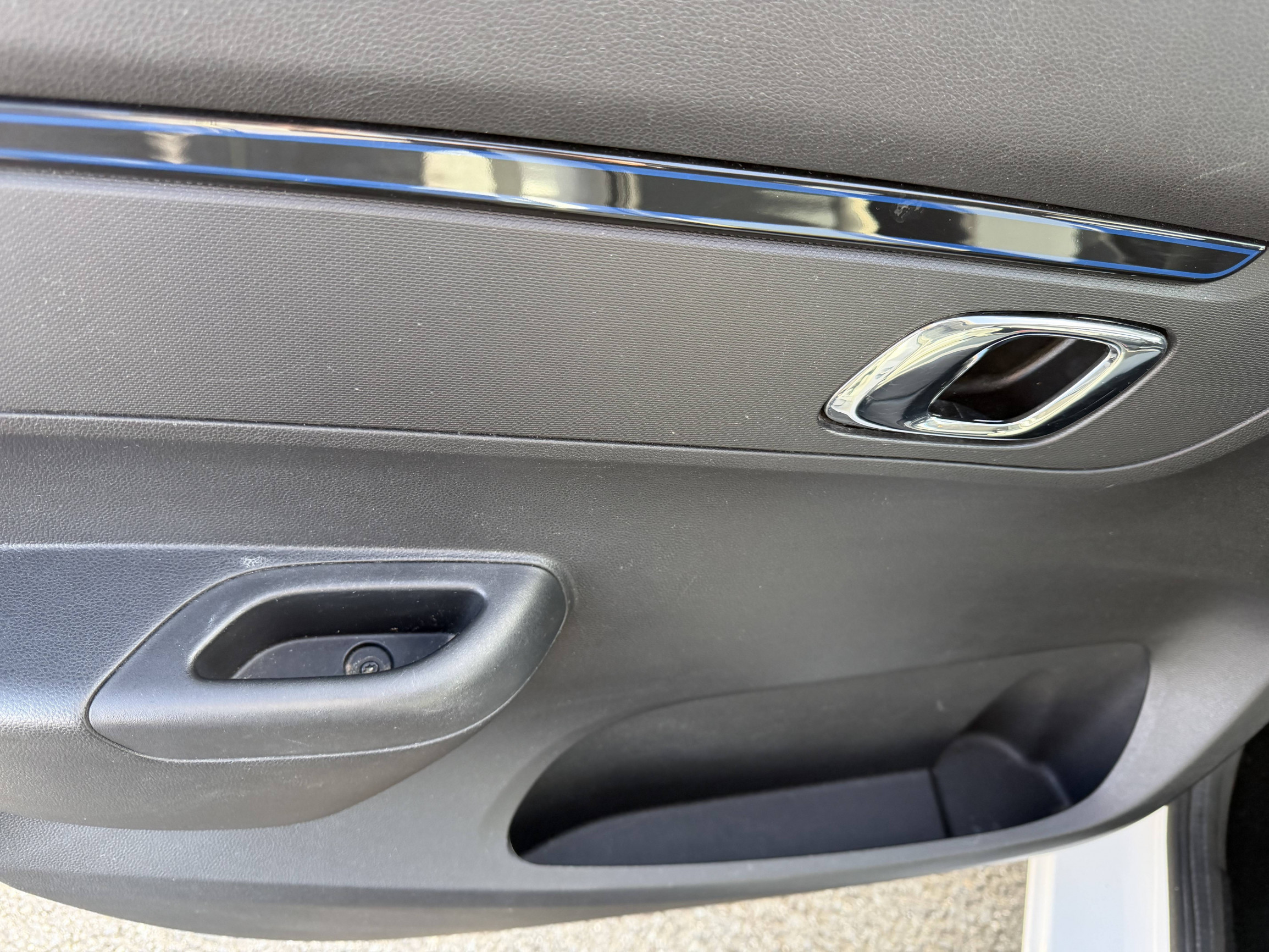 Vente en ligne Dacia Spring  Achat Intégral au prix de 9 990 €