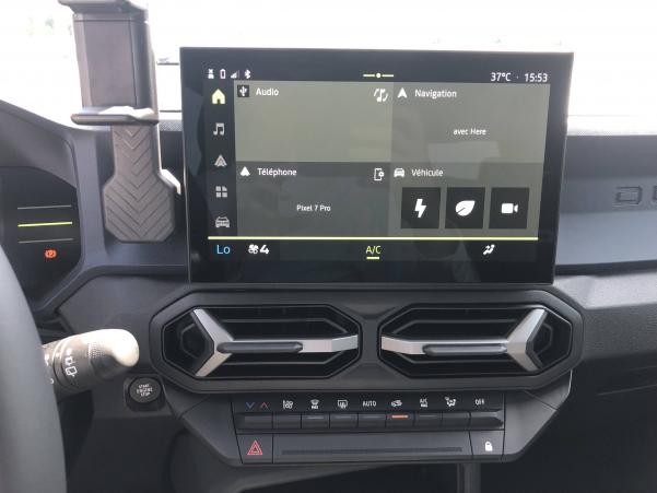 Vente en ligne Dacia Duster  Hybrid 140 au prix de 28 490 €