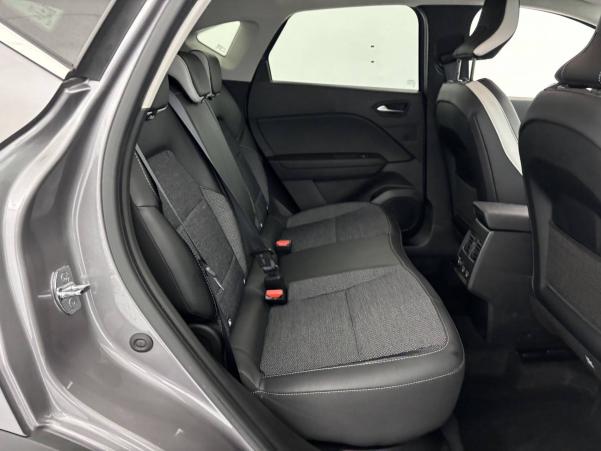Vente en ligne Renault Captur  TCe 140 - 21 au prix de 19 990 €