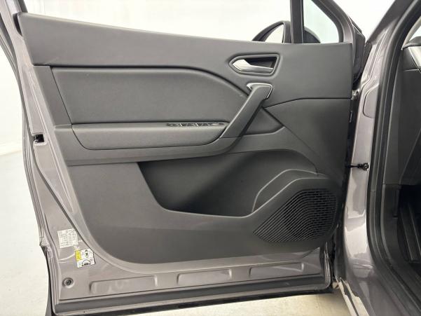 Vente en ligne Renault Captur  TCe 140 - 21 au prix de 19 990 €