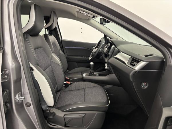 Vente en ligne Renault Captur  TCe 140 - 21 au prix de 19 990 €