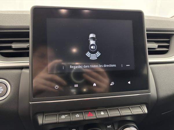 Vente en ligne Renault Captur  TCe 140 - 21 au prix de 19 990 €
