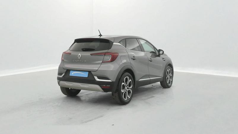 Vente en ligne Renault Captur  TCe 140 - 21 au prix de 19 990 €