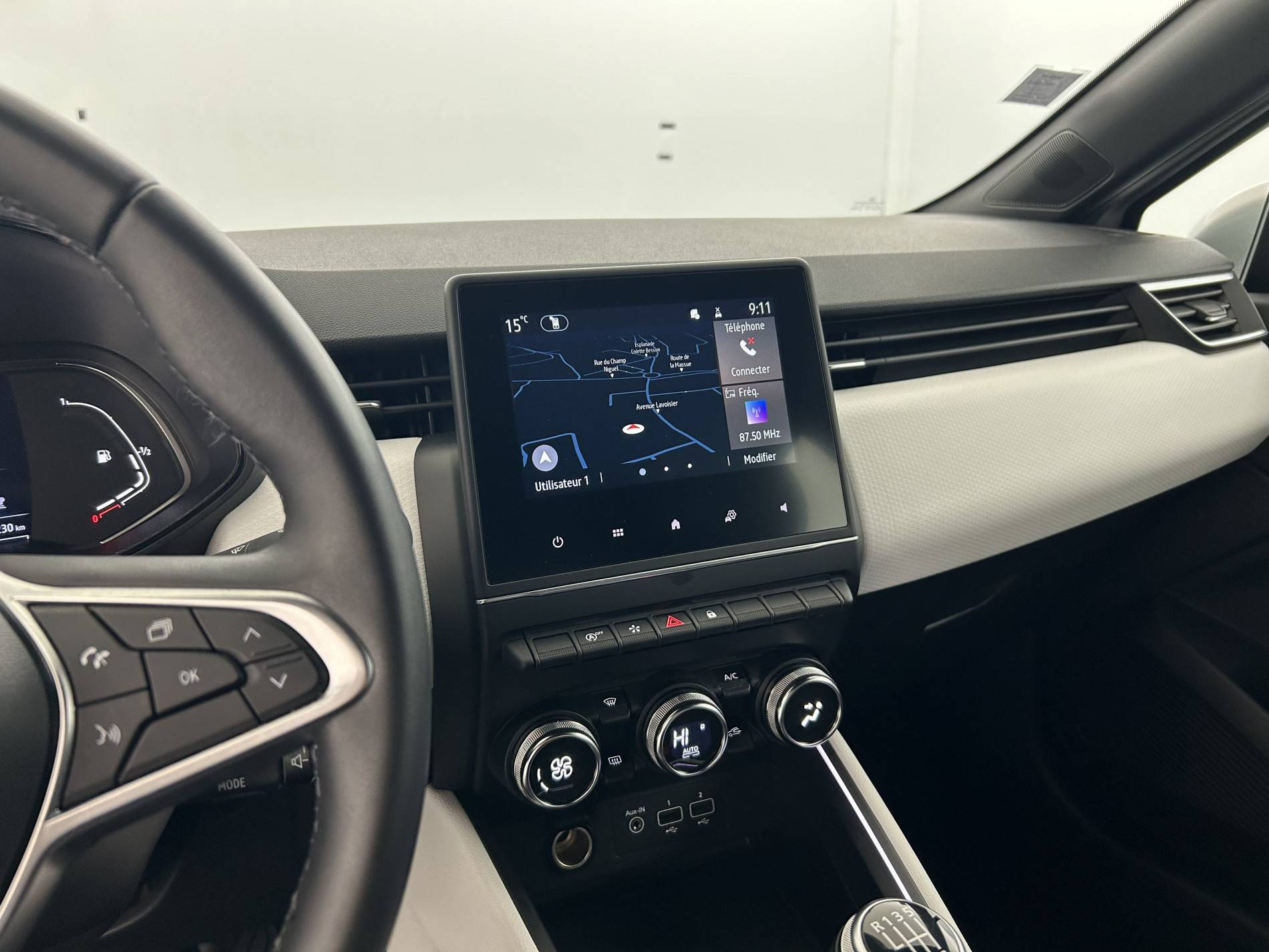 Vente en ligne Renault Clio 5 Clio Blue dCi 100 - 21N au prix de 15 490 €