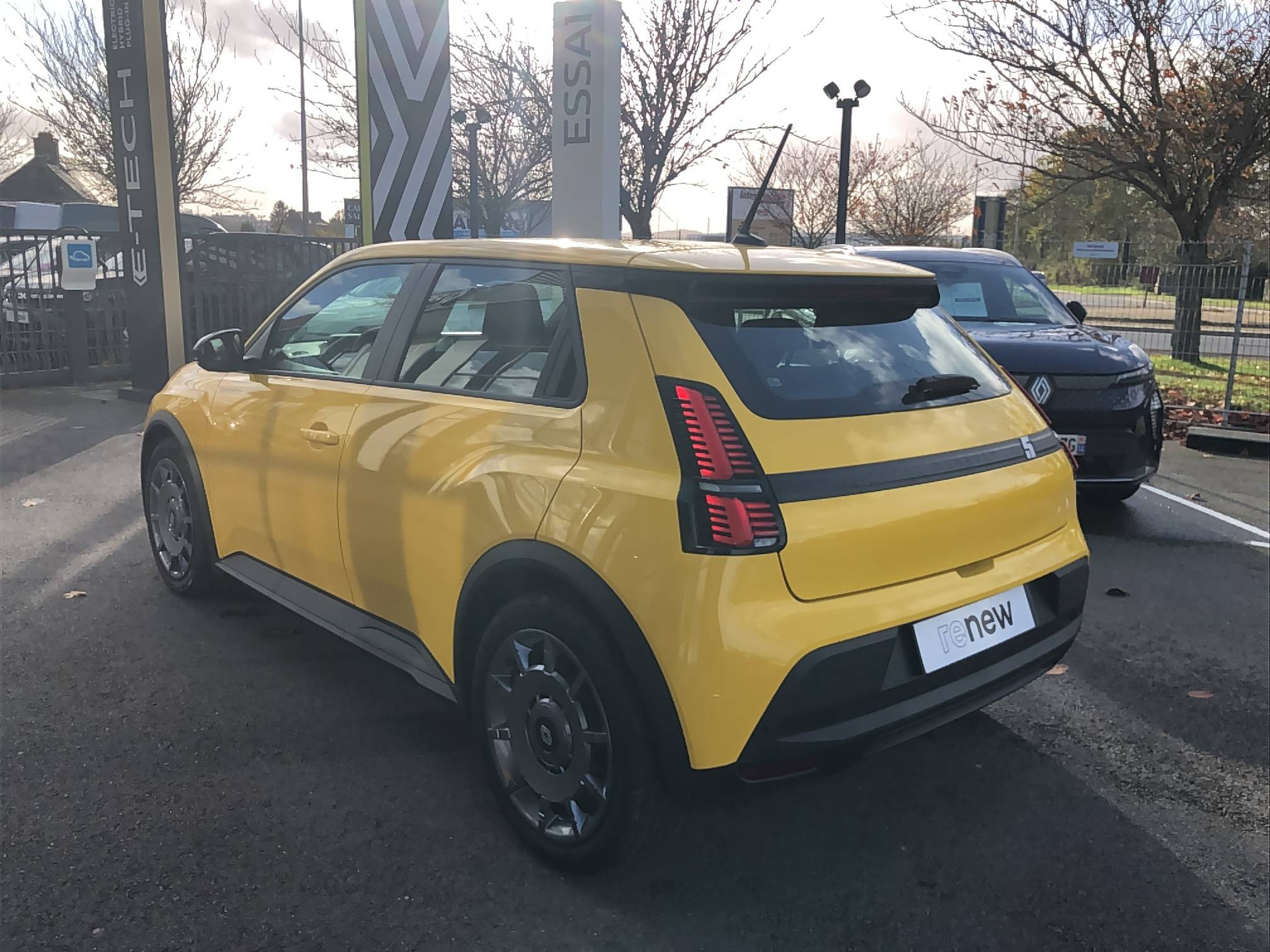 Vente en ligne Renault R5 E-Tech  120 ch autonomie urbaine au prix de 27 490 €