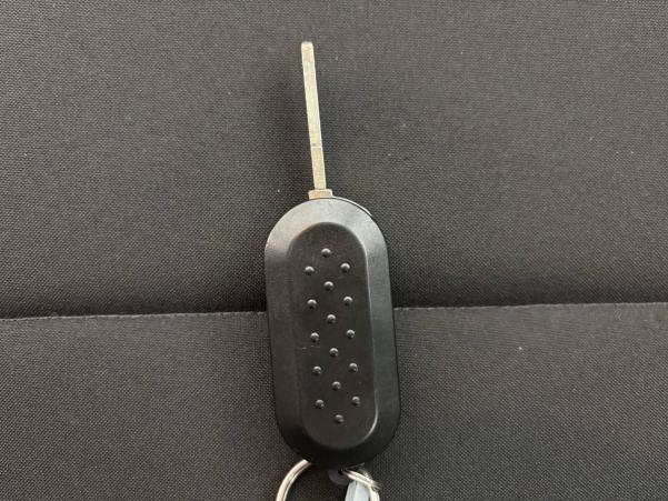 Vente en ligne Fiat Panda Panda 1.0 70 ch Hybride BSG S/S au prix de 10 990 €