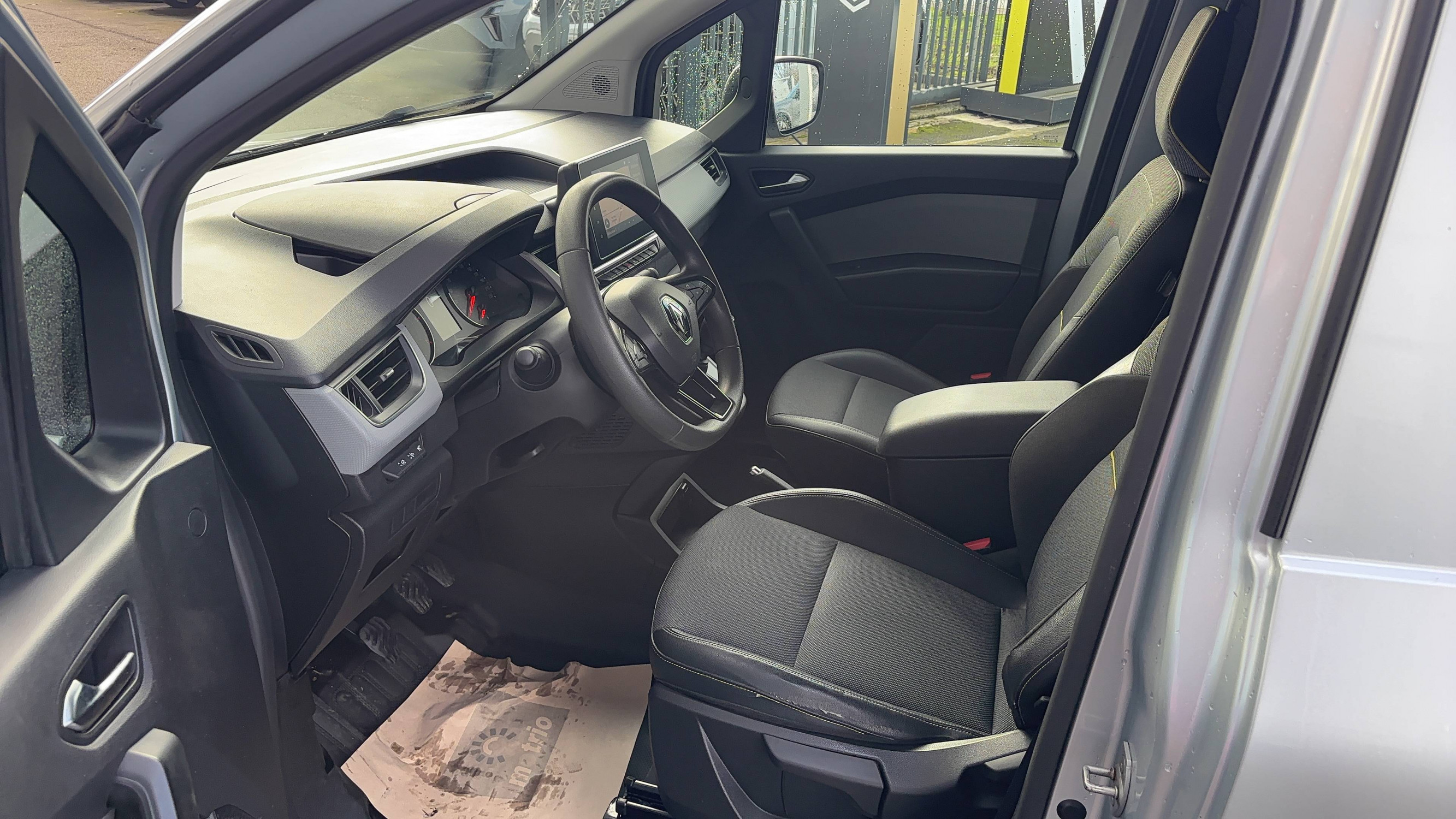 Vente en ligne Renault Kangoo Van  BLUE DCI 95 au prix de 15 990 €