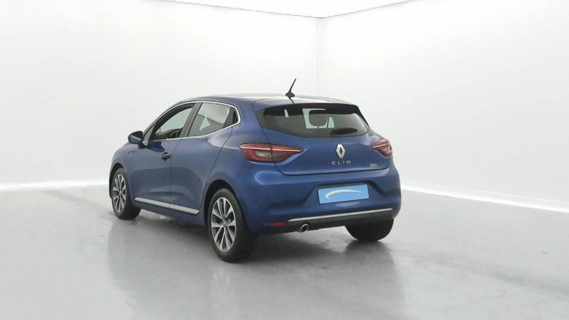 Vente en ligne Renault Clio 5 Clio TCe 90 - 21N au prix de 15 490 €