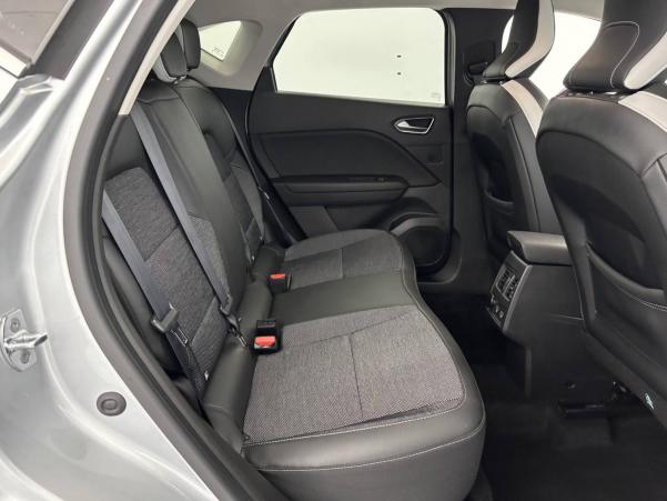 Vente en ligne Renault Captur  Blue dCi 95 au prix de 17 990 €