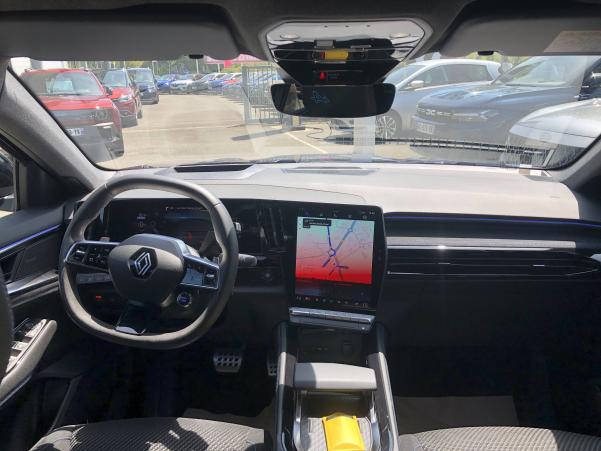 Vente en ligne Renault Espace Espace E-Tech hybrid 200 au prix de 38 990 €