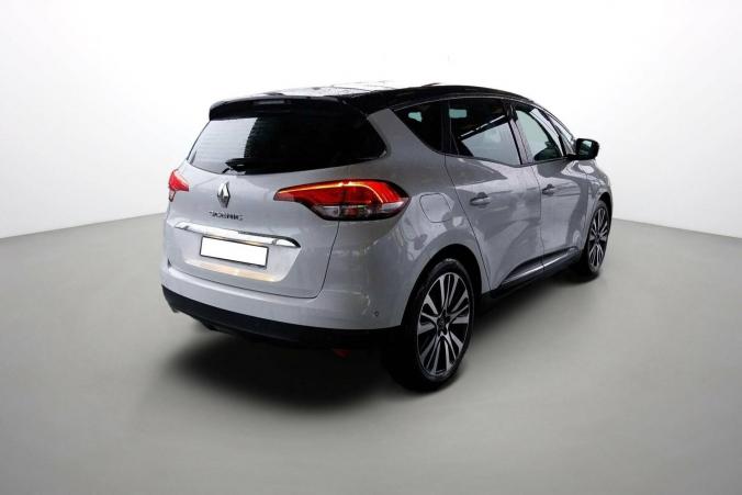 Vente en ligne Renault Scenic 4 Scenic Blue dCi 150 EDC au prix de 22 990 €