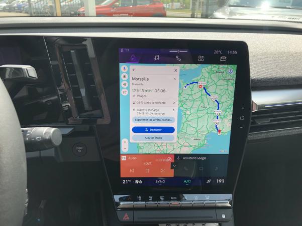 Vente en ligne Renault Scenic E-Tech  220 ch grande autonomie au prix de 43 990 €