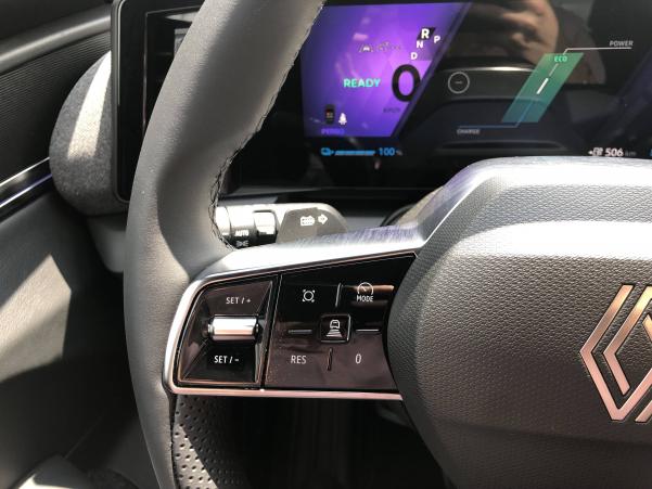 Vente en ligne Renault Scenic E-Tech  220 ch grande autonomie au prix de 43 990 €