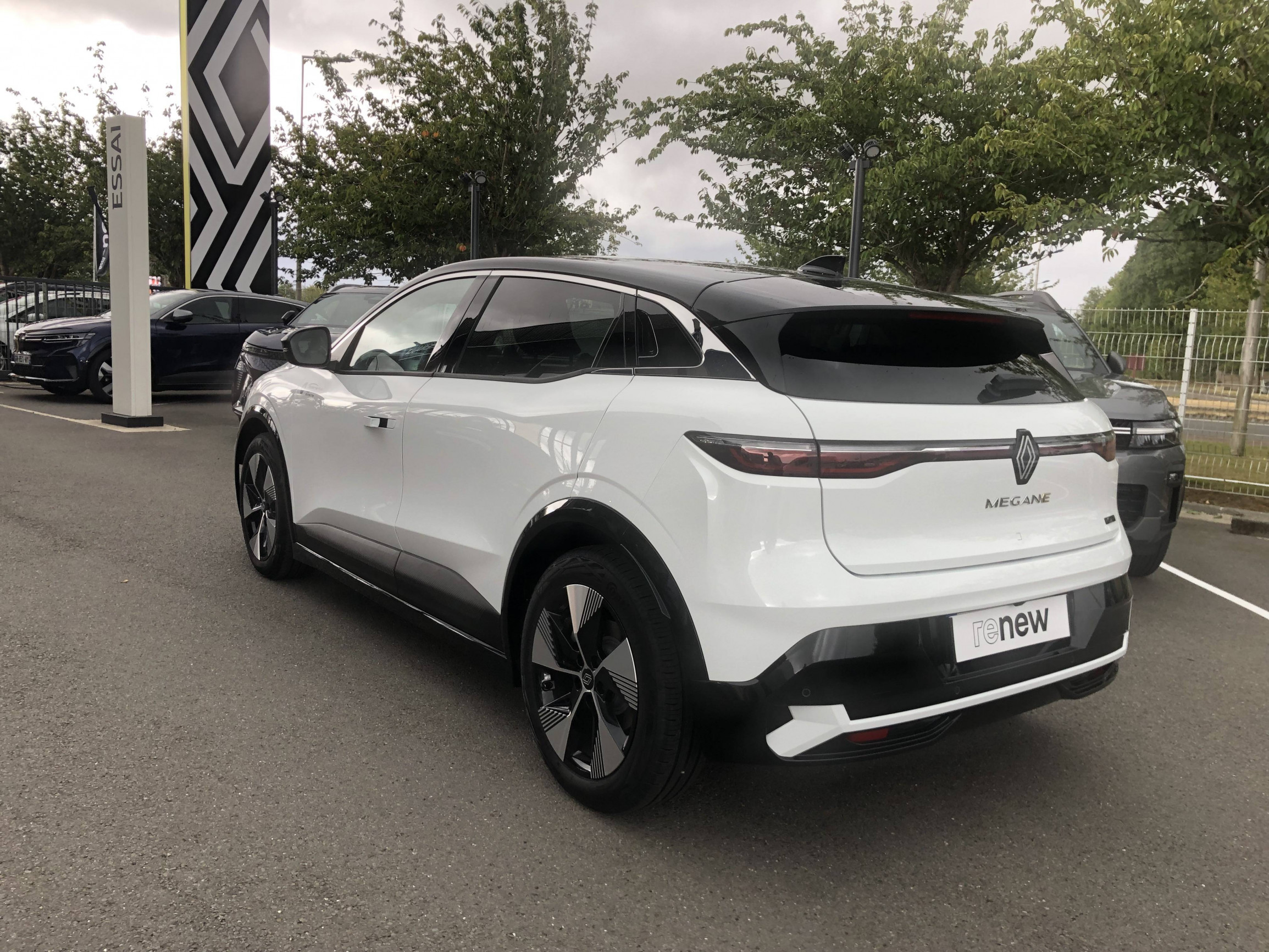 Vente en ligne Renault Megane E-Tech  220 ch autonomie confort GSR2 au prix de 36 990 €