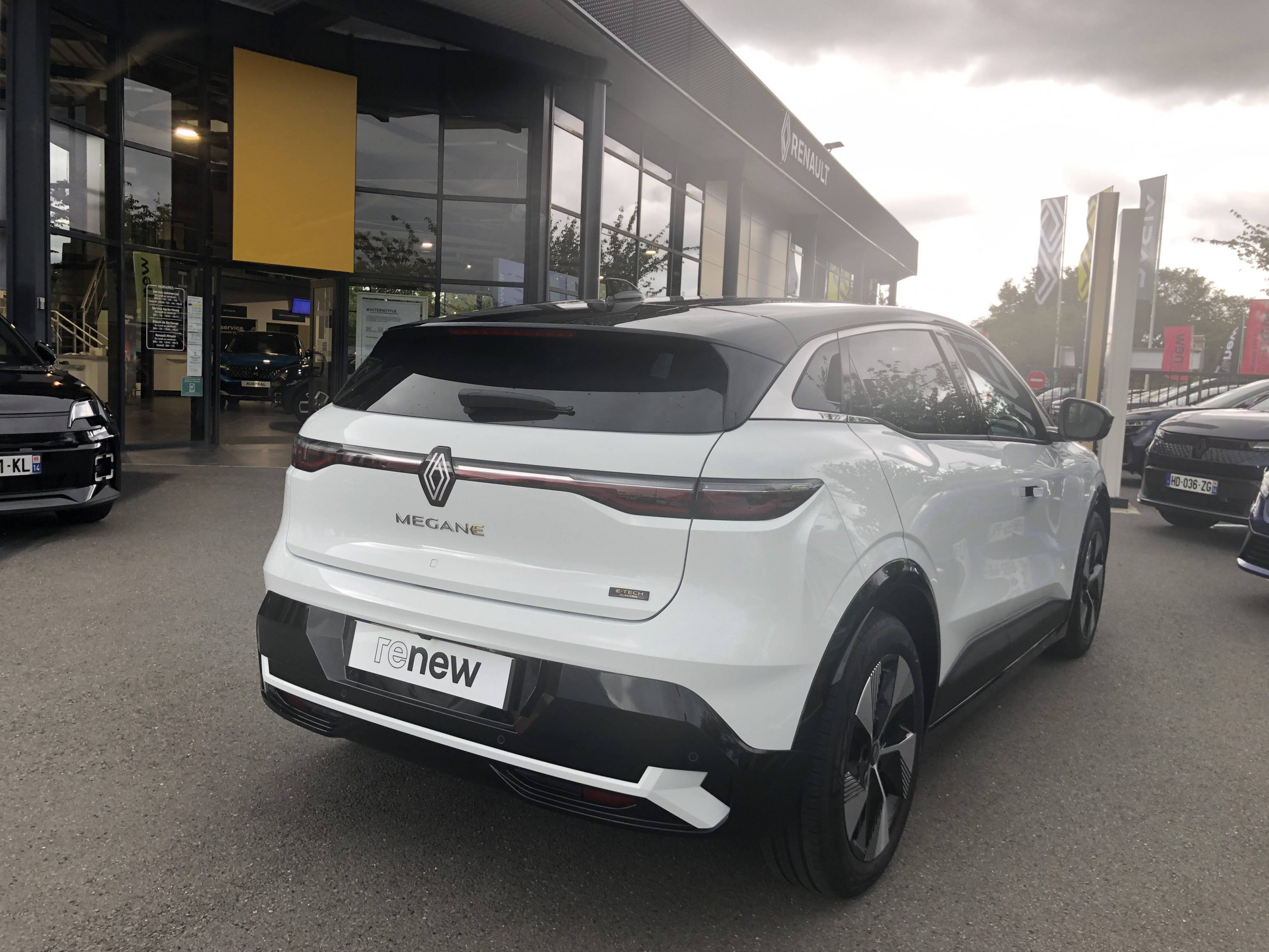 Vente en ligne Renault Megane E-Tech  220 ch autonomie confort GSR2 au prix de 36 990 €