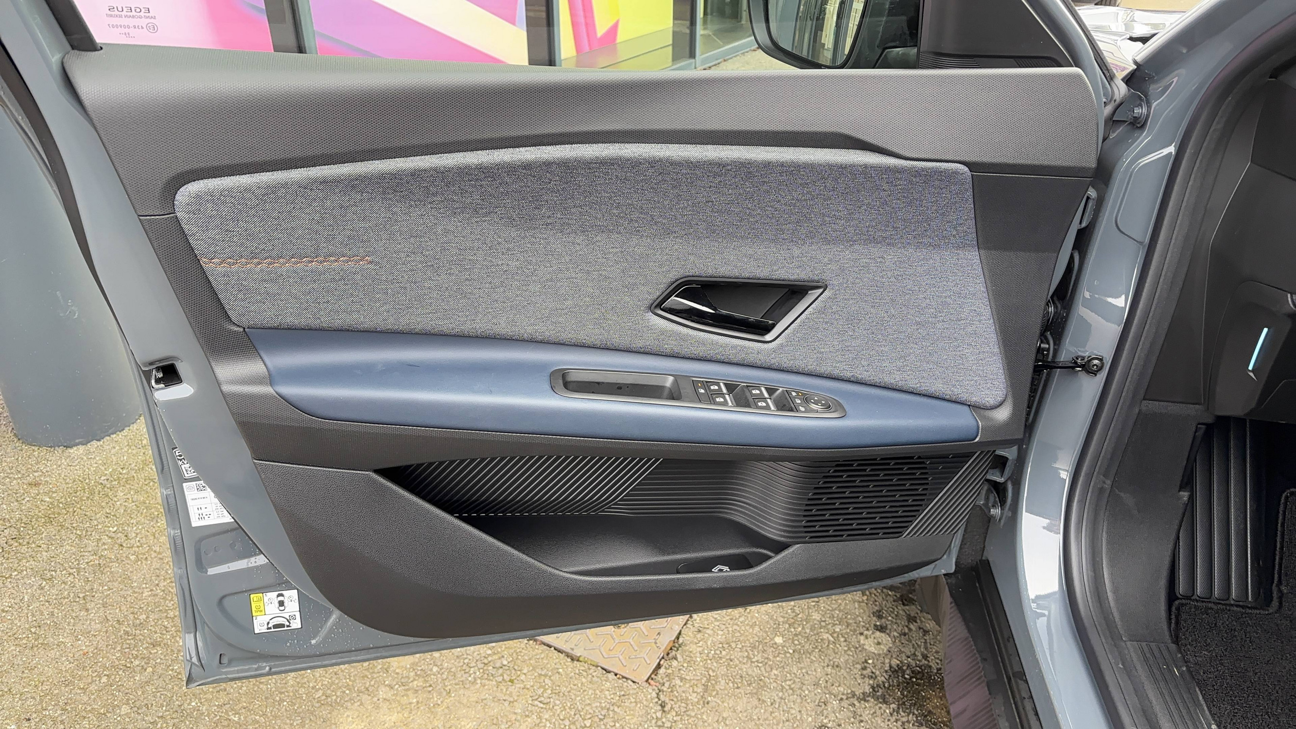 Vente en ligne Renault R4 E-Tech  150 ch autonomie confort au prix de 34 490 €