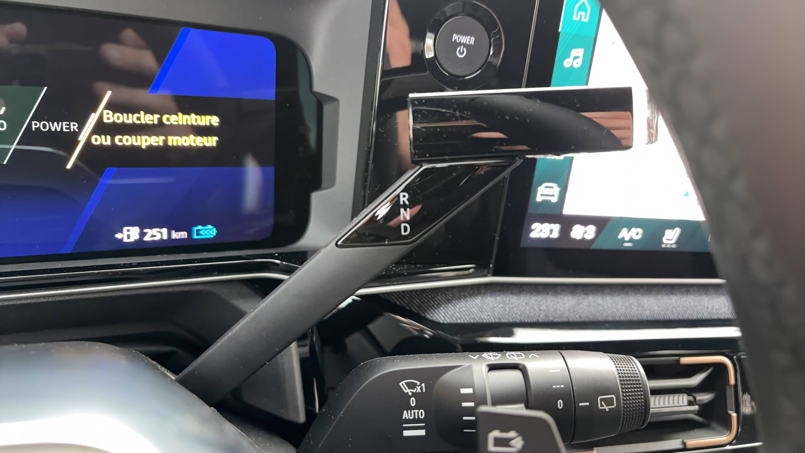 Vente en ligne Renault R4 E-Tech  150 ch autonomie confort au prix de 34 490 €