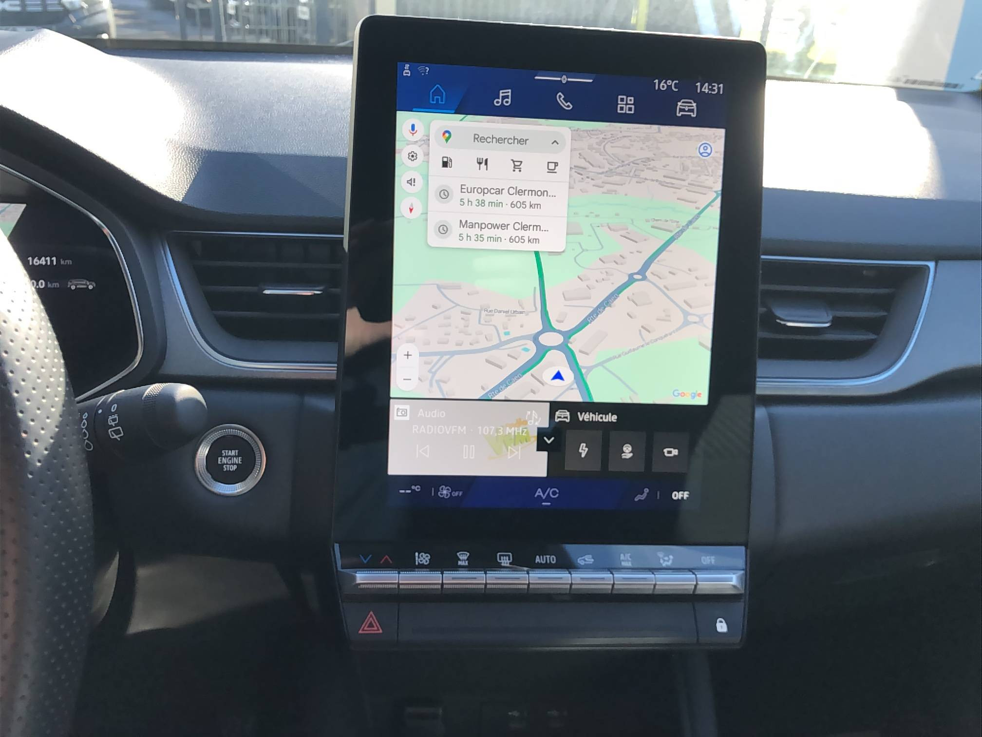 Vente en ligne Renault Symbioz  E-Tech full hybrid 145 au prix de 29 690 €