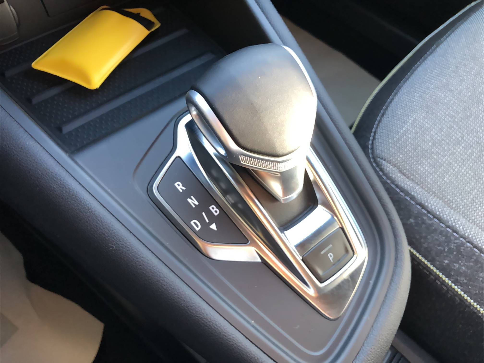 Vente en ligne Renault Symbioz  E-Tech full hybrid 145 au prix de 29 690 €