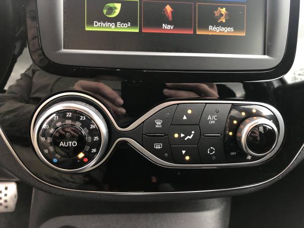 Vente en ligne Renault Captur Captur dCi 90 E6C EDC au prix de 13 990 €