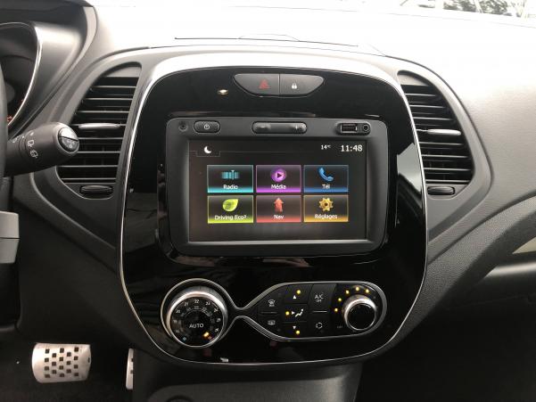 Vente en ligne Renault Captur Captur dCi 90 E6C EDC au prix de 13 990 €