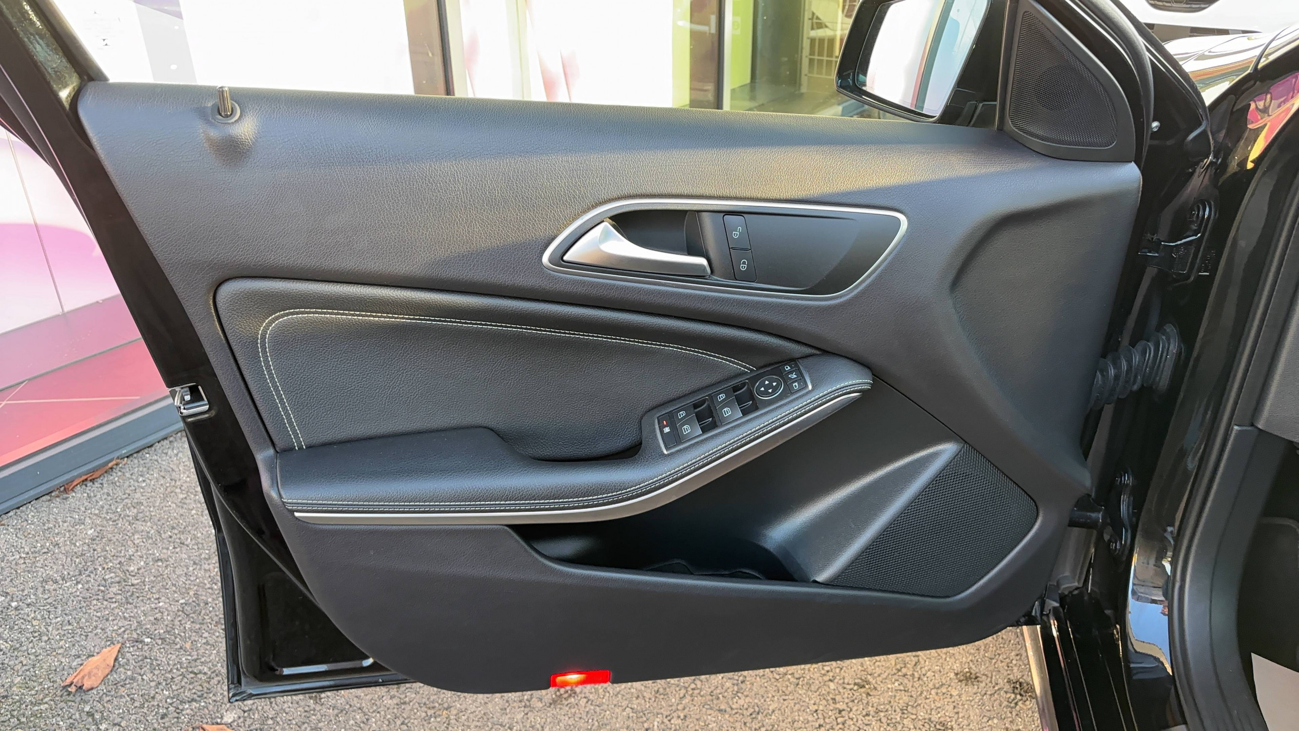 Vente en ligne Mercedes Classe A  180 d 7G-DCT au prix de 14 990 €