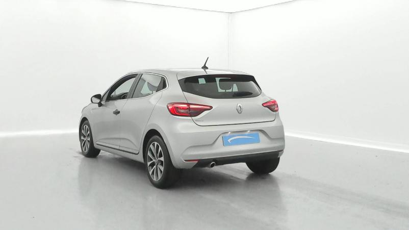 Vente en ligne Renault Clio 5 Clio TCe 90 - 21 au prix de 15 290 €