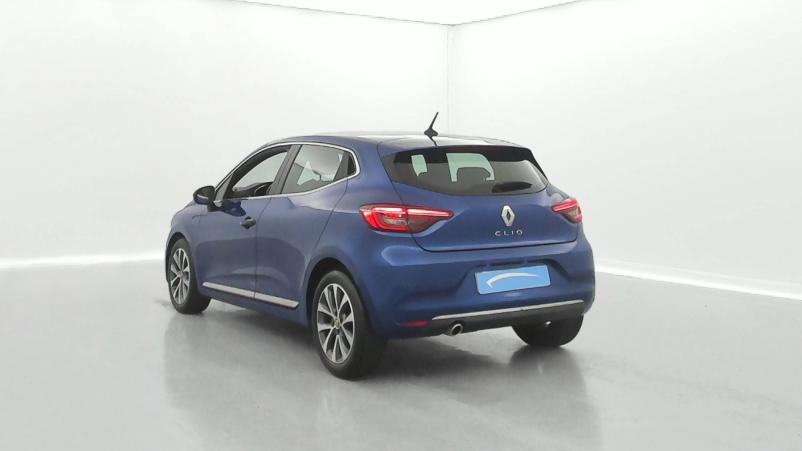 Vente en ligne Renault Clio 5 Clio TCe 90 - 21N au prix de 15 490 €