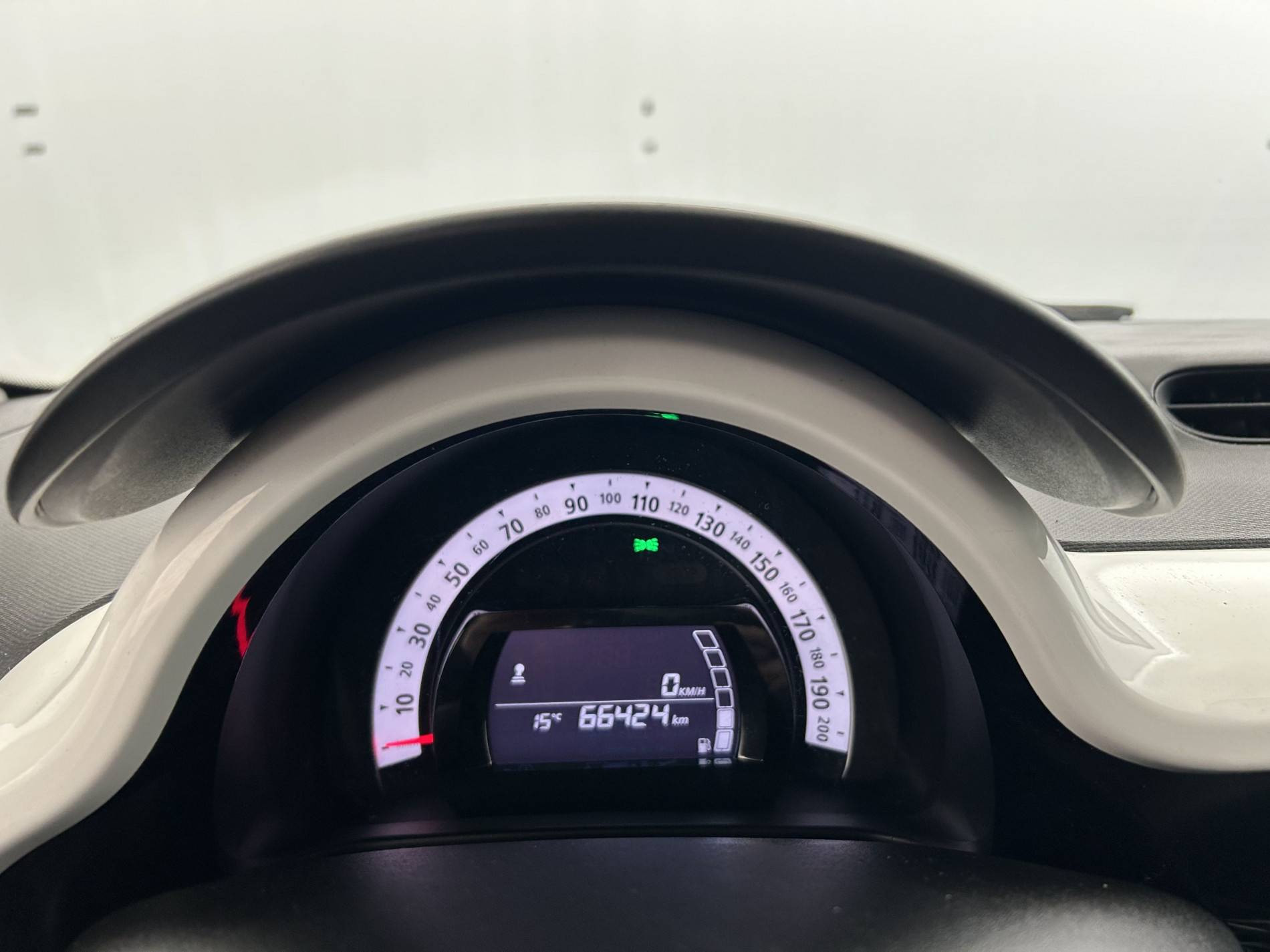 Vente en ligne Renault Twingo 3  TCe 95 au prix de 11 490 €