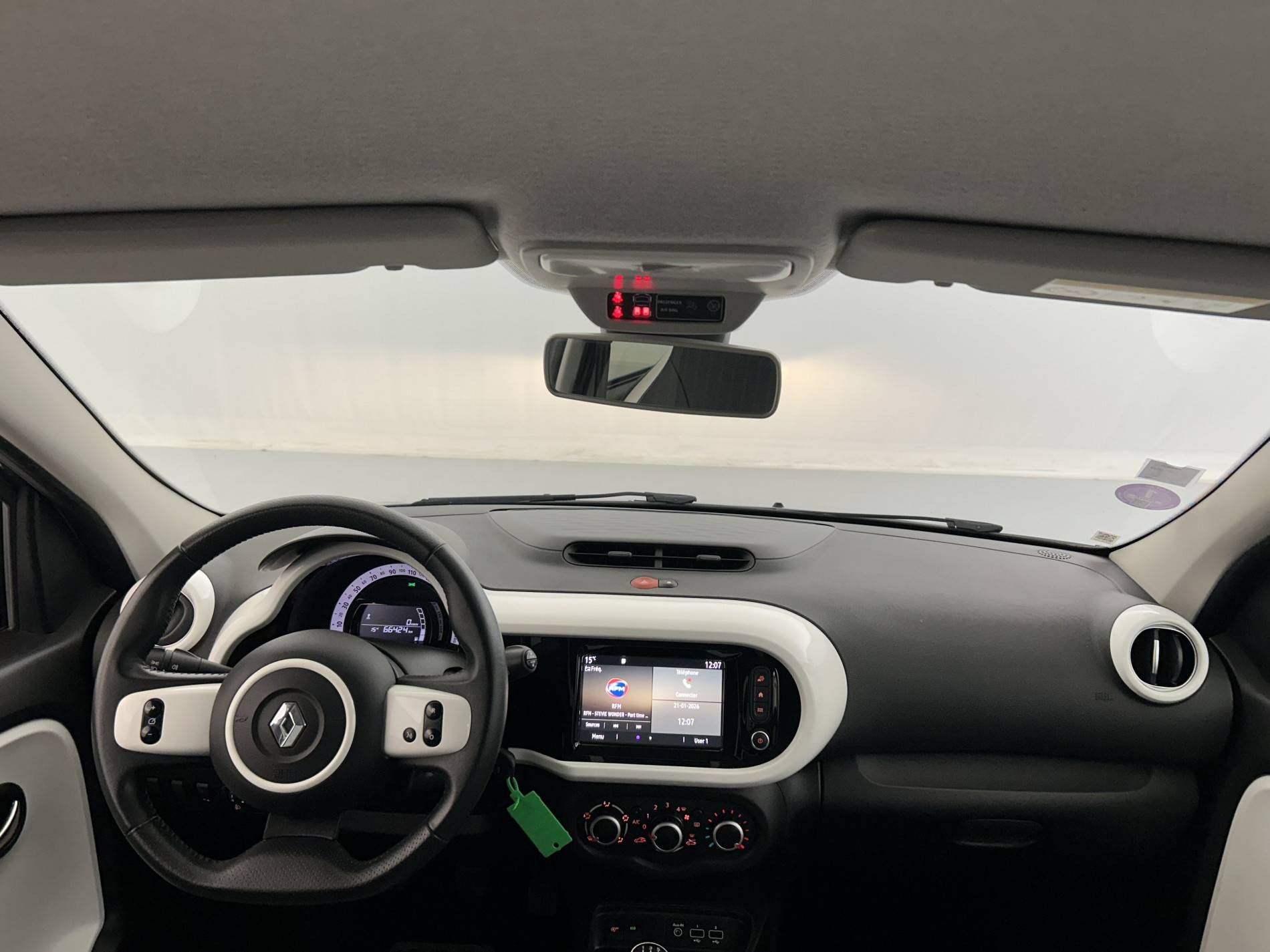 Vente en ligne Renault Twingo 3  TCe 95 au prix de 11 490 €