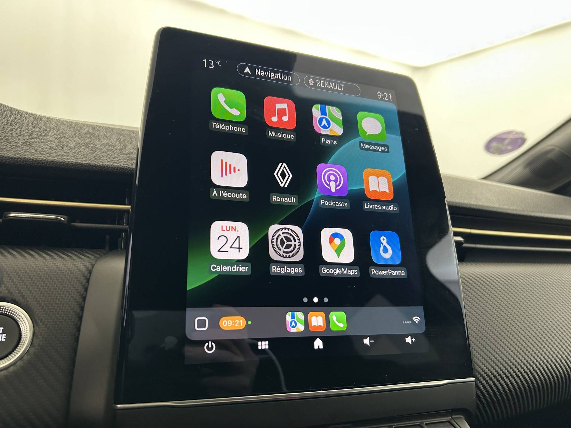 Vente en ligne Renault Clio 5 Clio E-Tech full hybrid 145 au prix de 19 990 €