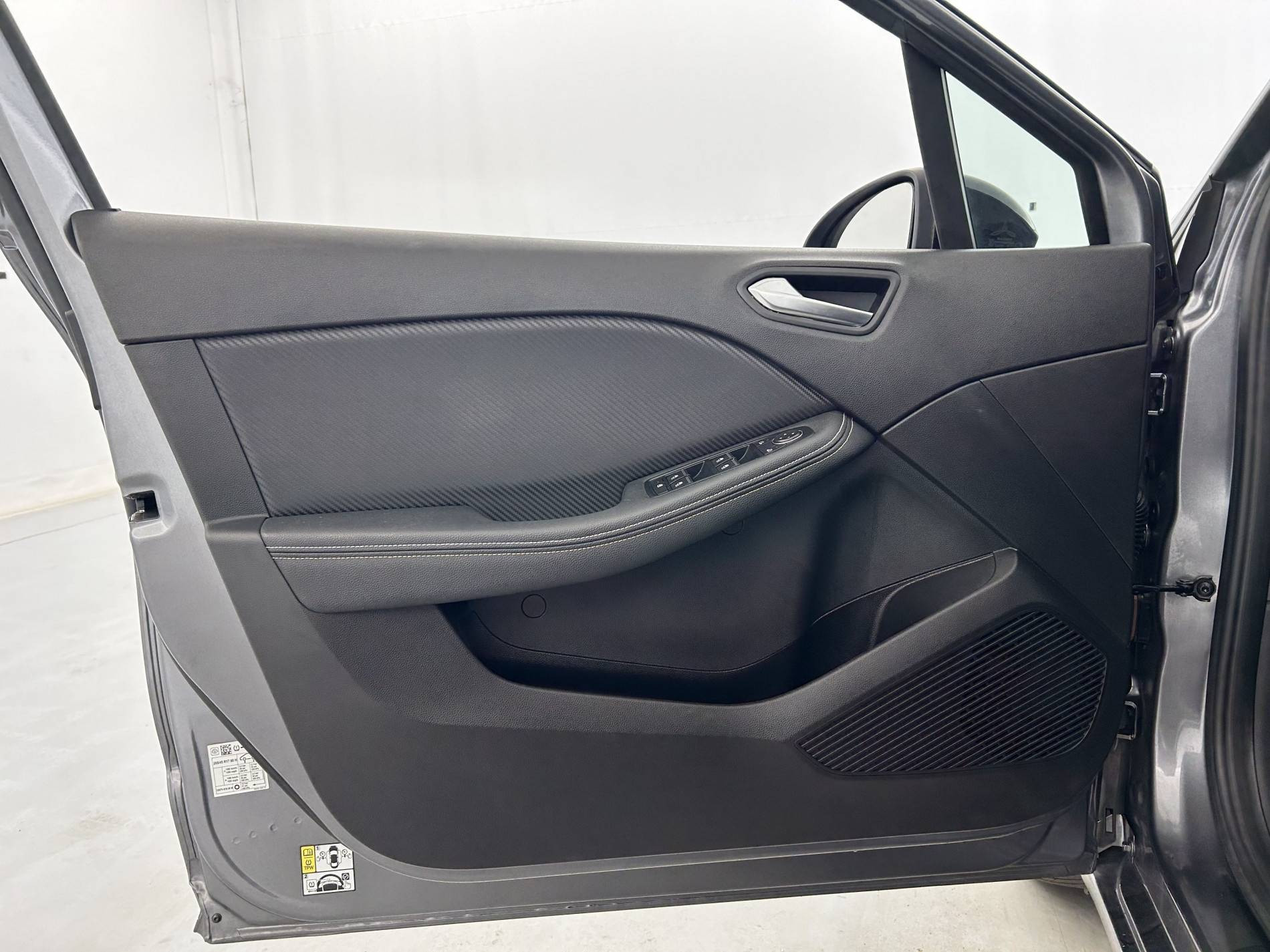 Vente en ligne Renault Clio 5 Clio E-Tech full hybrid 145 au prix de 19 990 €