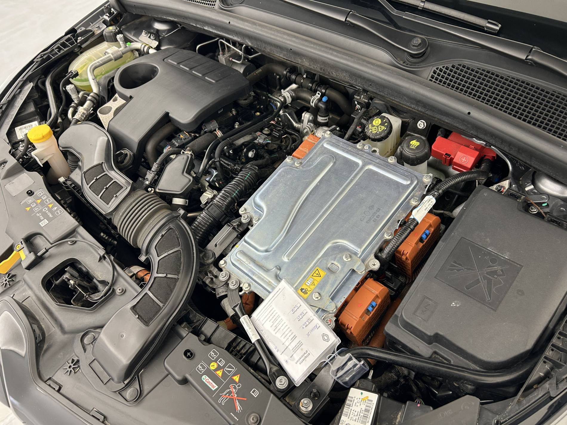 Vente en ligne Renault Clio 5 Clio E-Tech full hybrid 145 au prix de 19 990 €