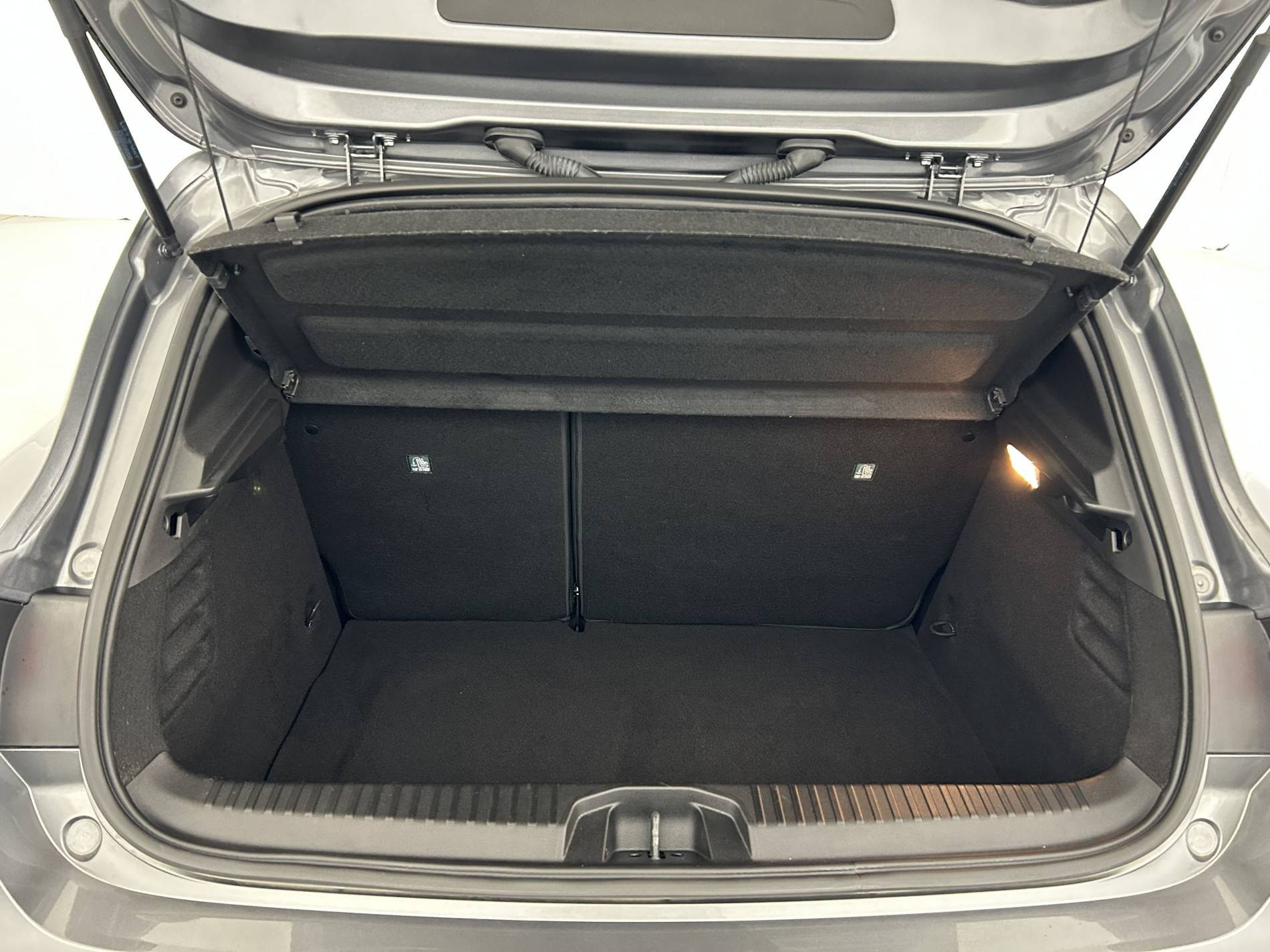 Vente en ligne Renault Clio 5 Clio E-Tech full hybrid 145 au prix de 19 990 €